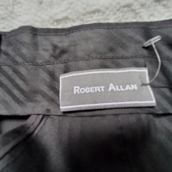 Perry Ellis Button-Down Long Sleeve & Robert Allan Dress Pants, Boys, Size 7/XS - Picture 10 of 11